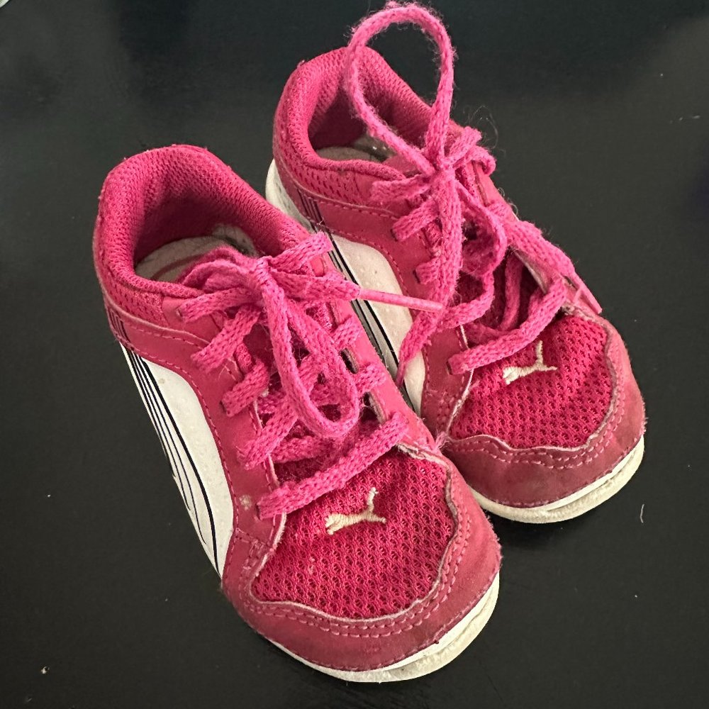 PUMA L.I.F.T. Racer Jr. White-Pink Sz 6 Sneakers